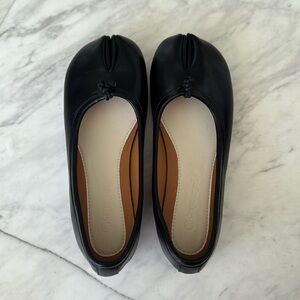 Japanese tabi split toe black flats shoes sz 40